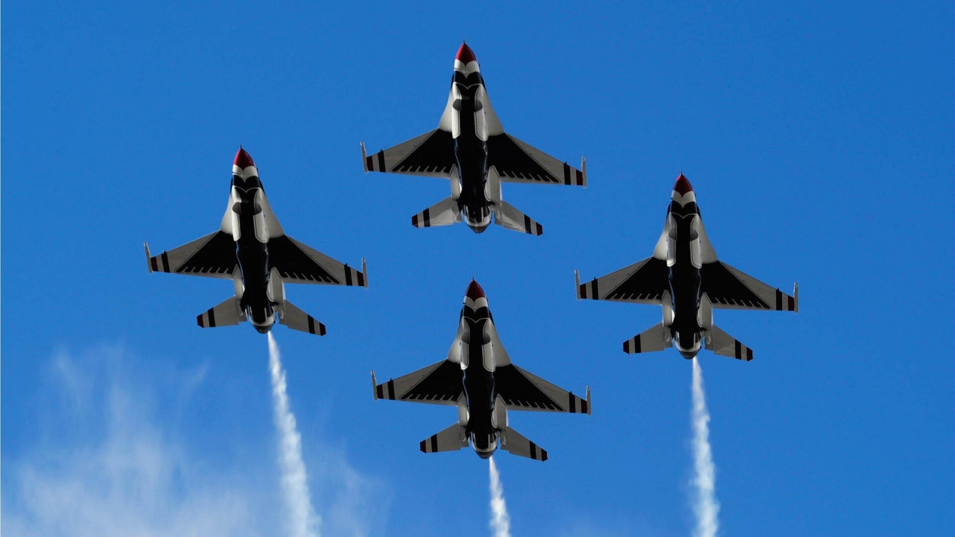 kaiyun网站-尤文图斯迎来多名新援冬窗引援继续，尤文图斯新闻