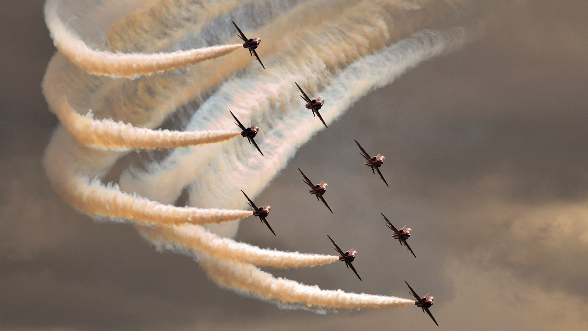 韩国队在亚洲杯上表现抢眼，赢得球迷热捧