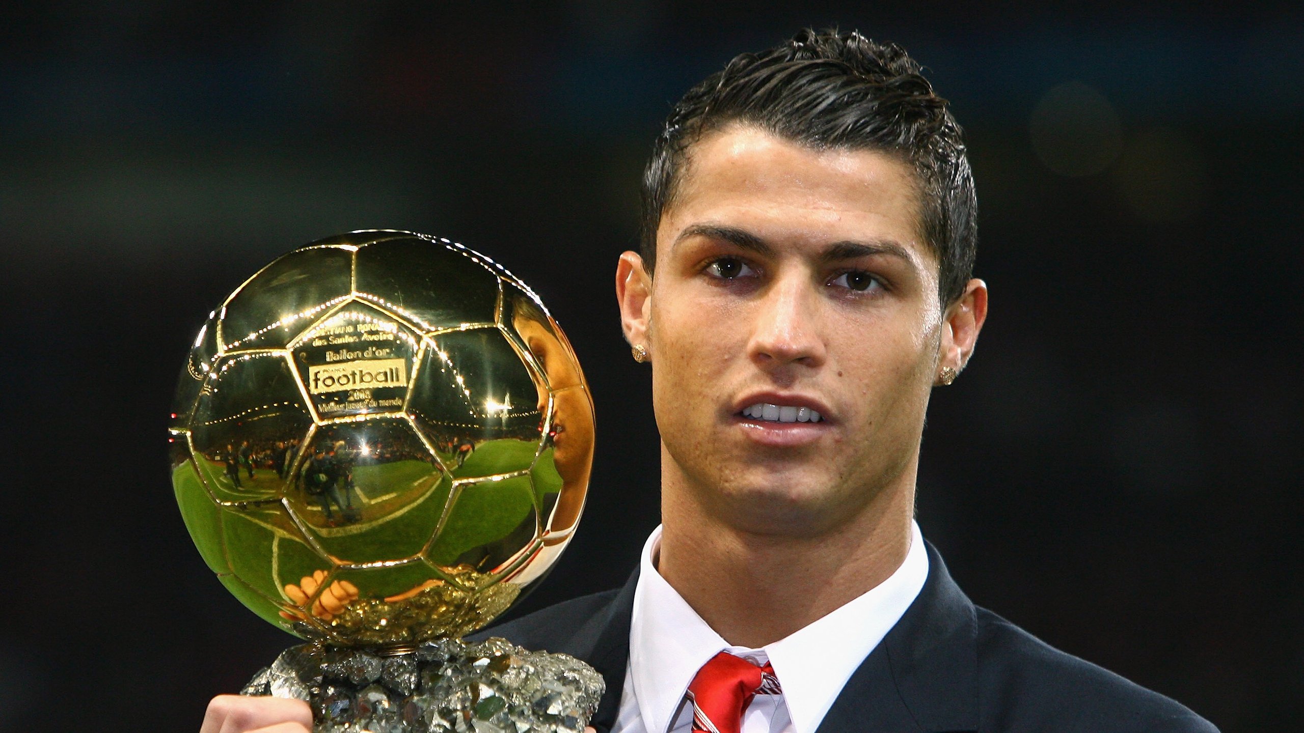 球队管理:现代俱乐部的组织架构变化,足球俱乐部组织