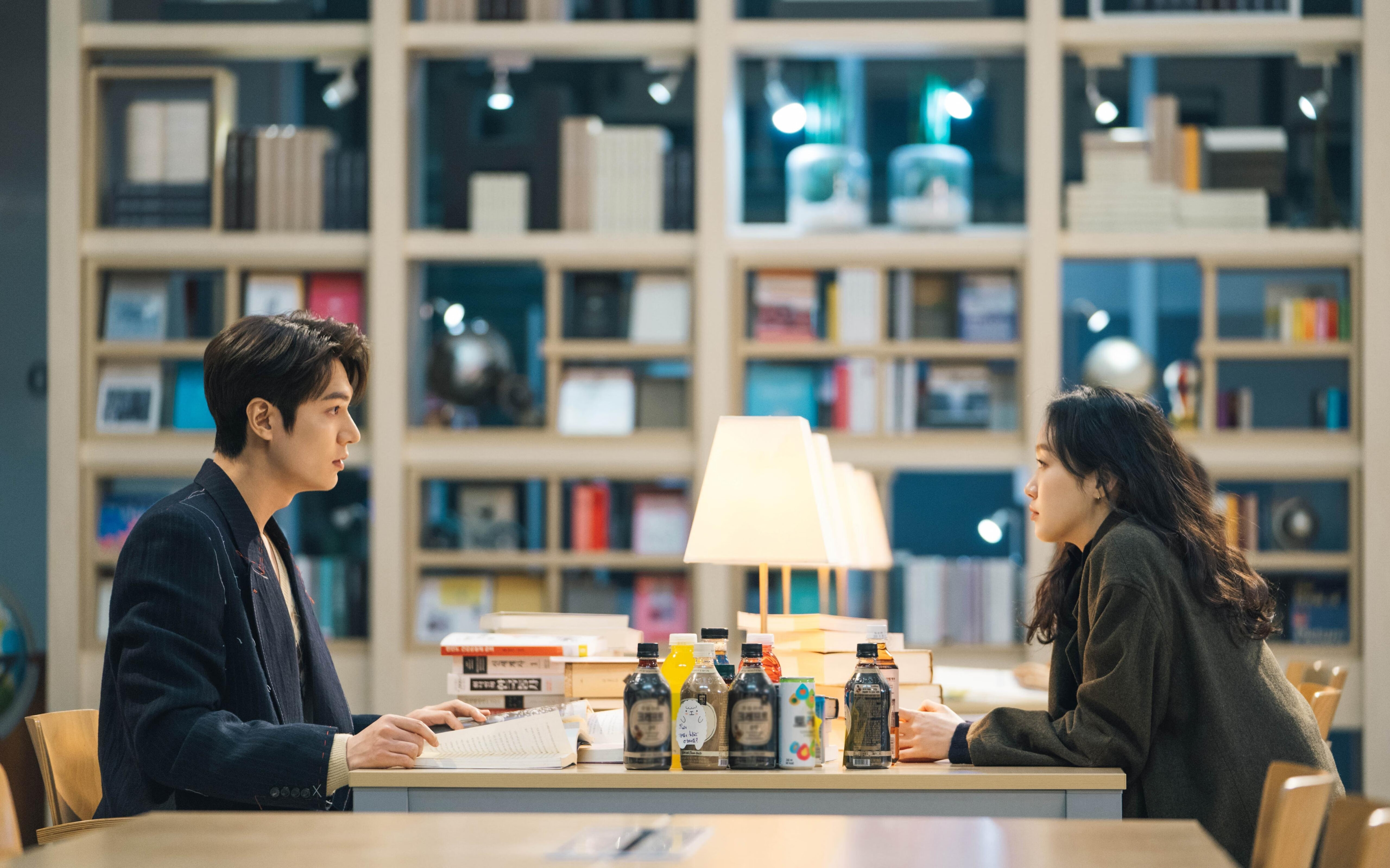 开云中国-中国男篮战术执行力提升 球队凝聚力增强，中国男篮队内训练